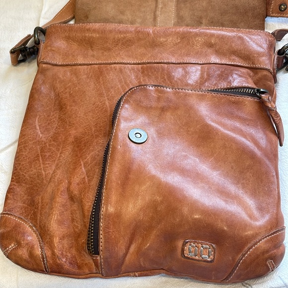 Bed Stu JACK crossbody.See ALL  photos. Excellent exterior condition - Picture 11 of 12